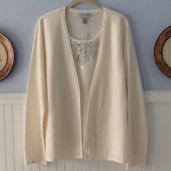 🎉REDUCED🎉Twinset sequined sweater