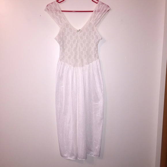 🌸White Nightgown/Slip🌸