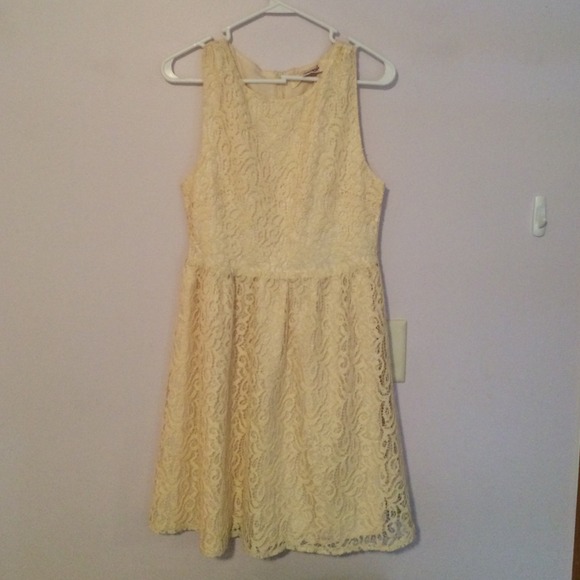 Cream lace dress!