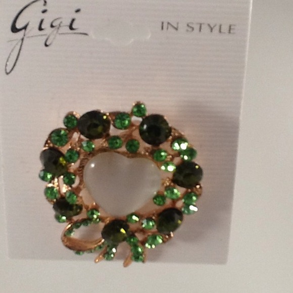Brooch