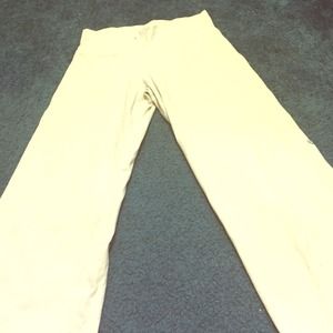 Lululemon Capri pants