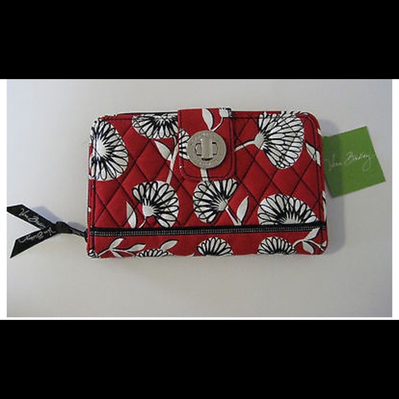 NWT Vera Bradley Turn Lock Wallet