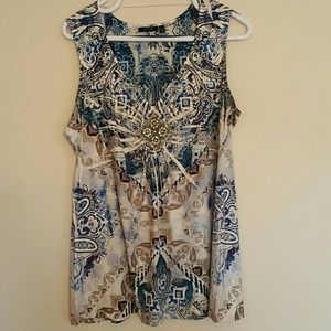 NWOT Sleeveless jeweled long shirt