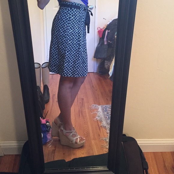 Black and white business causal skirt