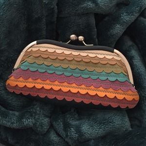 Fossil clutch bag/wallet