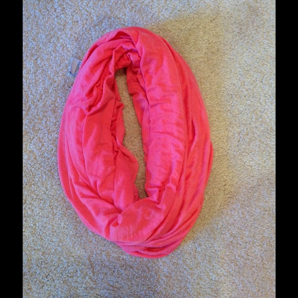 TWO HOUR SALE Coral Infiniti Scarf