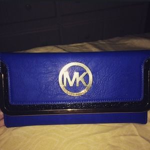 Michael Kors MK Wallet