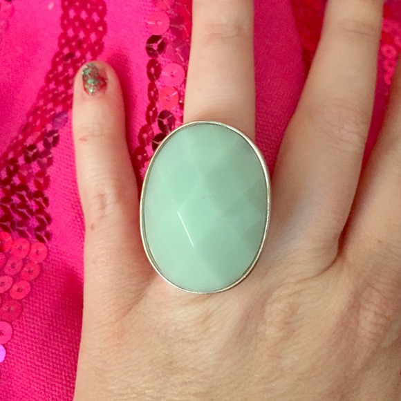 LOFT Jewelry - 🎀 Host Pick 🎀 Adjustable Mint Fashion Ring