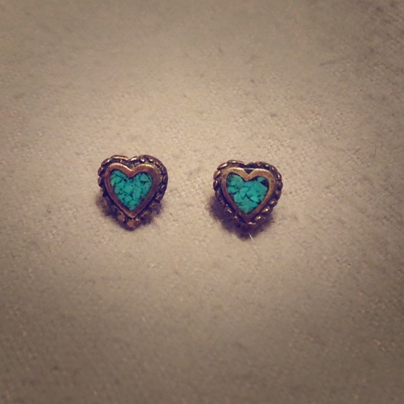 💙 Antique Turquoise Heart Earrings