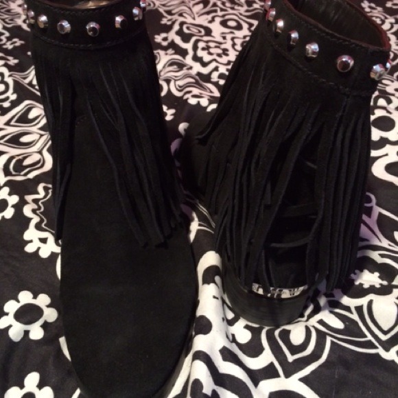 Authentic michael kors booties and box - Picture 2 of 3