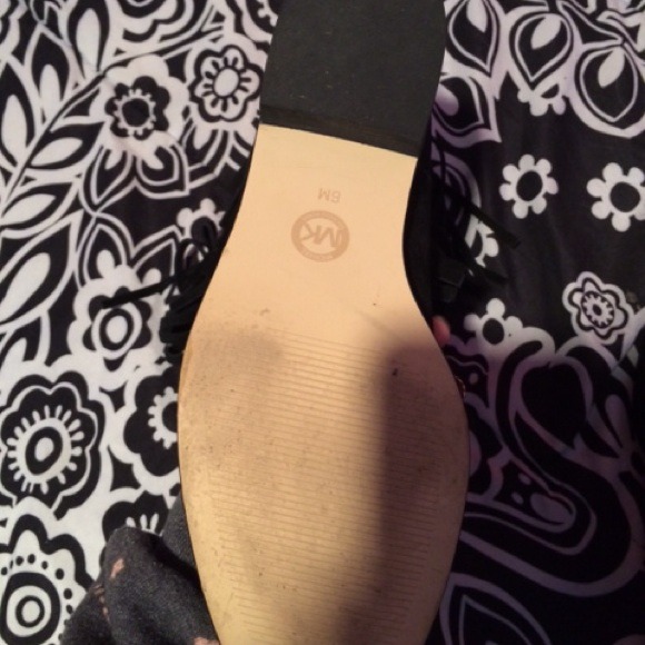 Authentic michael kors booties and box - Picture 3 of 3