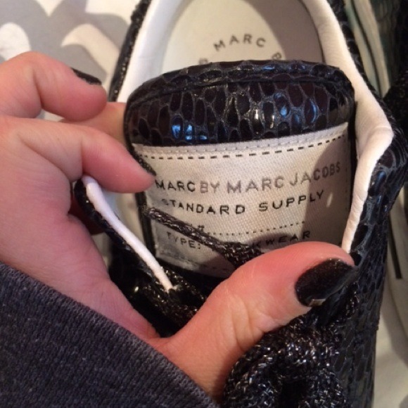 Authentic marc by marc jacobs sneakers - Picture 2 of 6