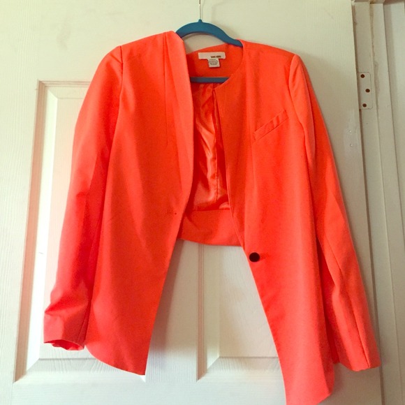 HIGH LOW BLAZER