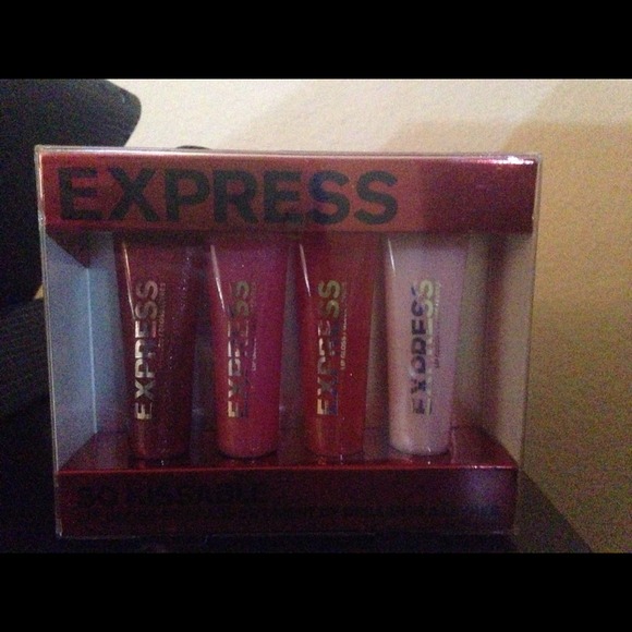@altynai bundle make up package