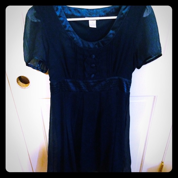 Delia's blue dress