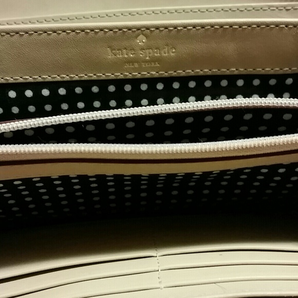 Kate spade wallet - Picture 4 of 4