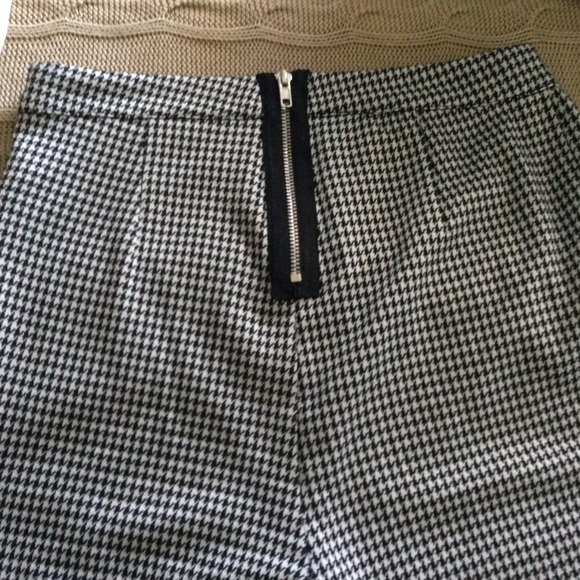 DONATED. NWOT black and white houndstooth pants - Picture 3 of 4