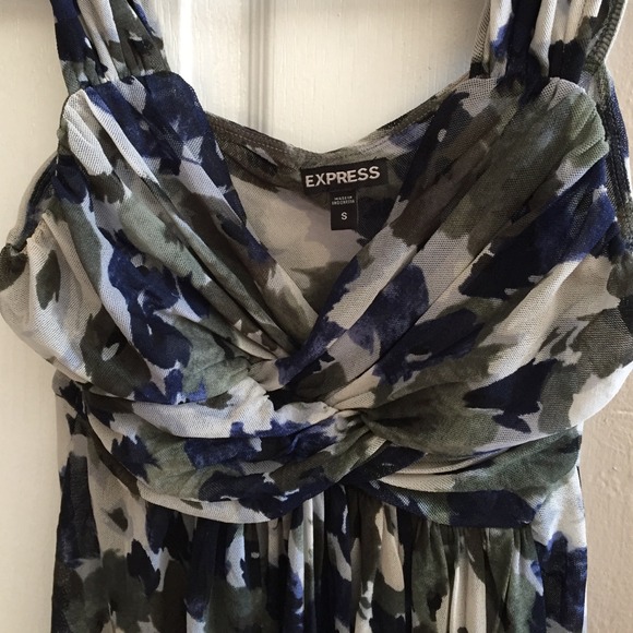 Express sexy top - Picture 3 of 3