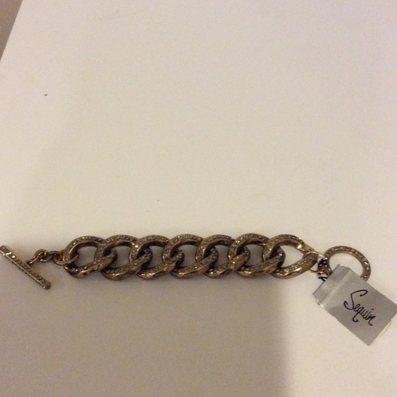 Brushed gold pave chain bracelet