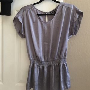 Beautiful Gray express top