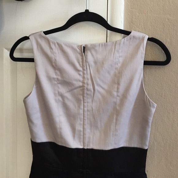 HM dress - Picture 4 of 4