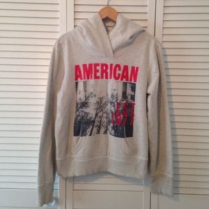 American eagle outfitters pull over sweater