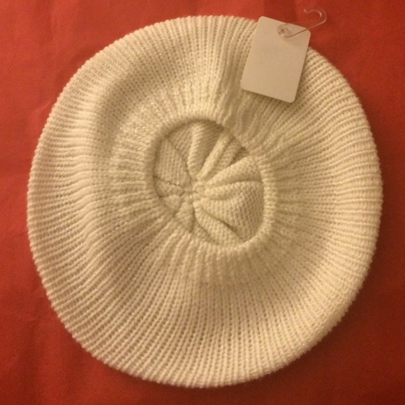 SOLD White knit hat with silver sparkles - Picture 3 of 3