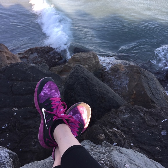 MEET YOUR SELLER๐ - Picture 3 of 3