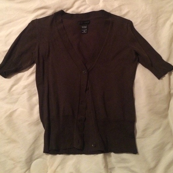 Short sleeve cardigan