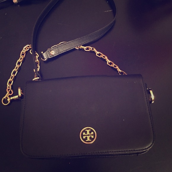 Tory Burch Robinson Crossbody-Sold!