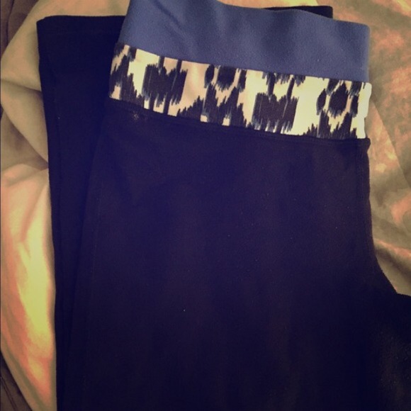 Lululemon Groove Yoga Pants