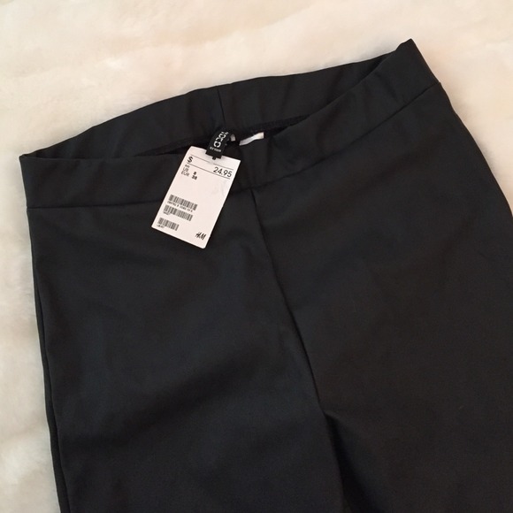 •SOLD•Faux Matte Leather Pants - Picture 3 of 4