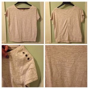 🔹Super Cute Textured Tee!🔹