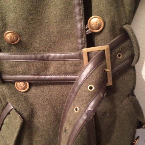 Peacoat - Picture 3 of 3