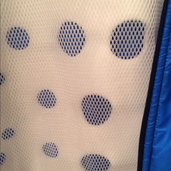 Helly Hansen Jacket - Picture 3 of 3