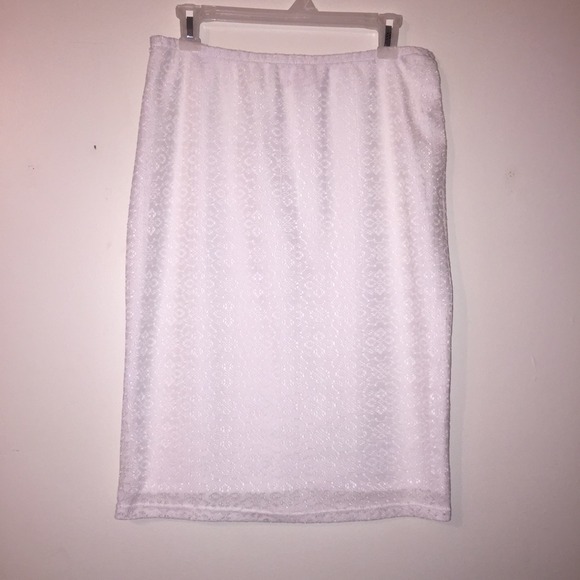 💎White Lace Skirt💎