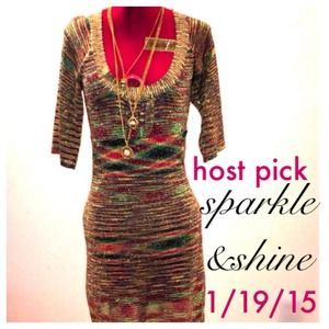 BUNDLE Guess dress AND red tunic w/ v-neck detail