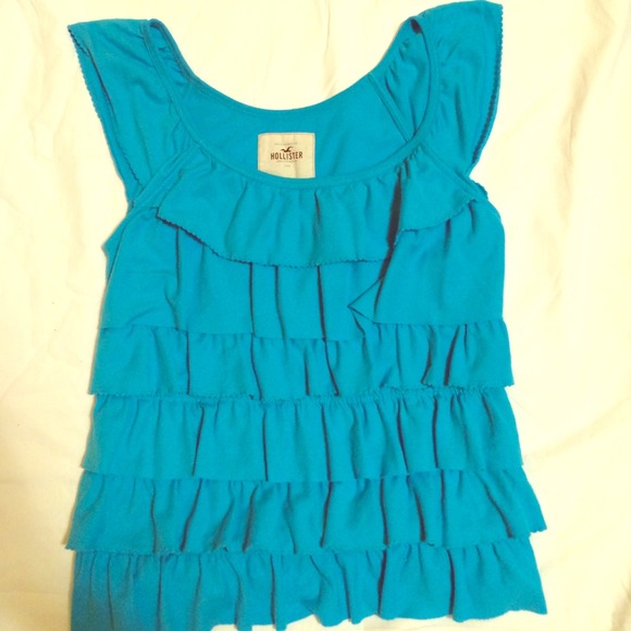 Hollister ruffle tank top