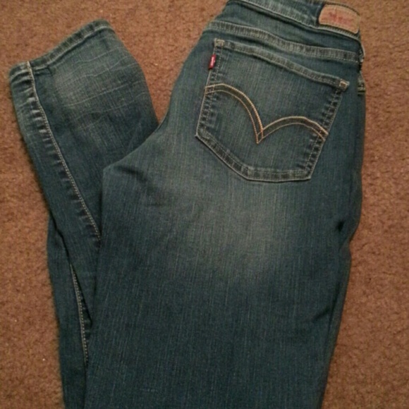 Levis 535 skinny jeans