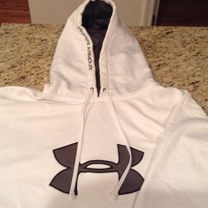 Under Armour Hooded Sweatshirt