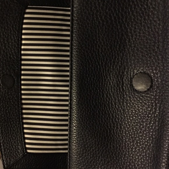 Kate spade wristlet - Picture 4 of 4