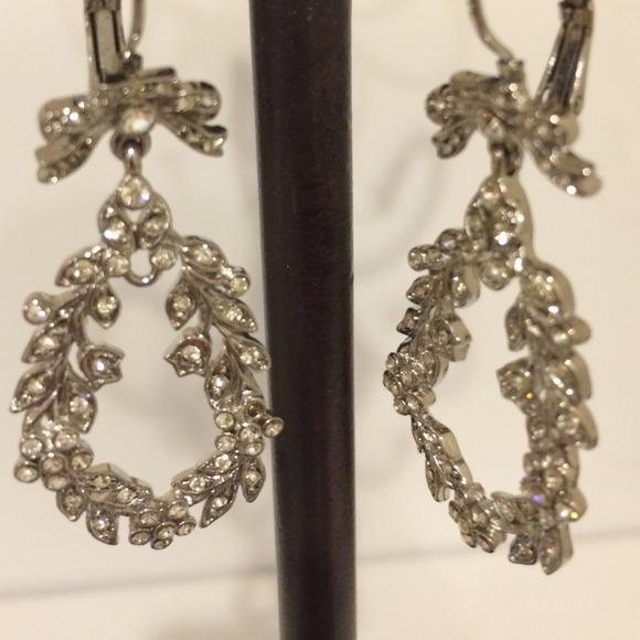 Silver pave wreath earrings