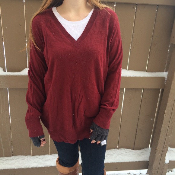 Burgundy oversized sweater