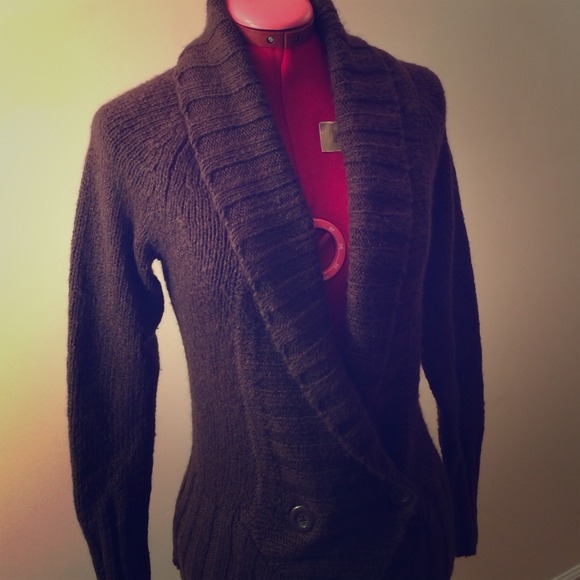 EUC brown sweater sz M by MERONA