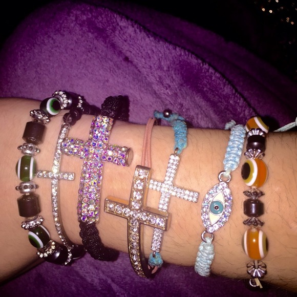 ❌Reduced price❌ Evil eye and cross Bracelets!!!