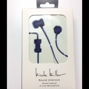 🚫SOLD🚫 Nicole Miller Headphones in Blue