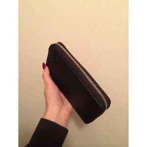 Black wallet