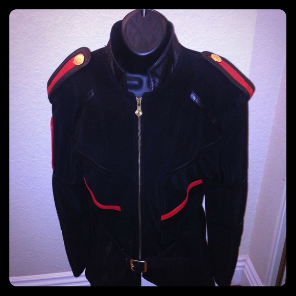 Very Cool Military Style Jacket. Fits S-M