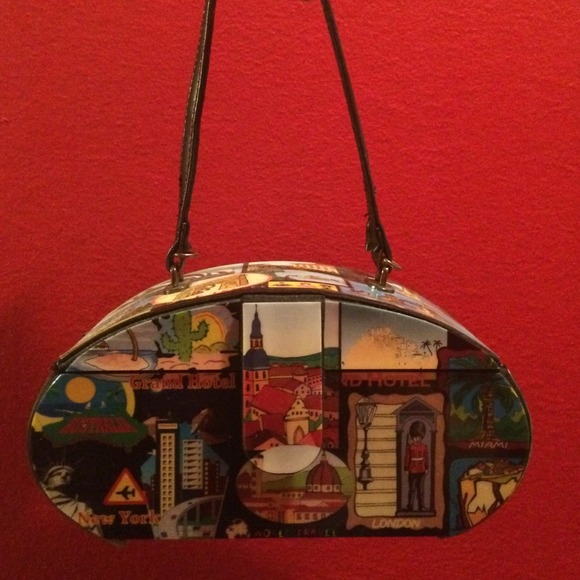 Around the world jewelry box - Picture 1 of 1