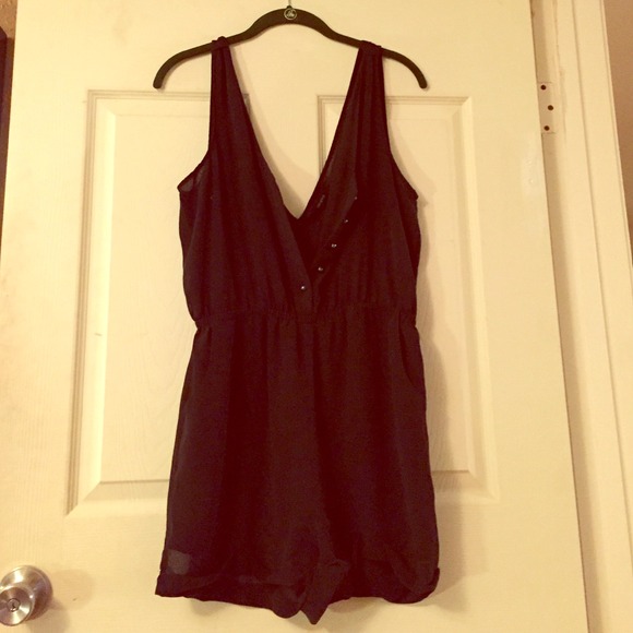 BLACK ROMPER